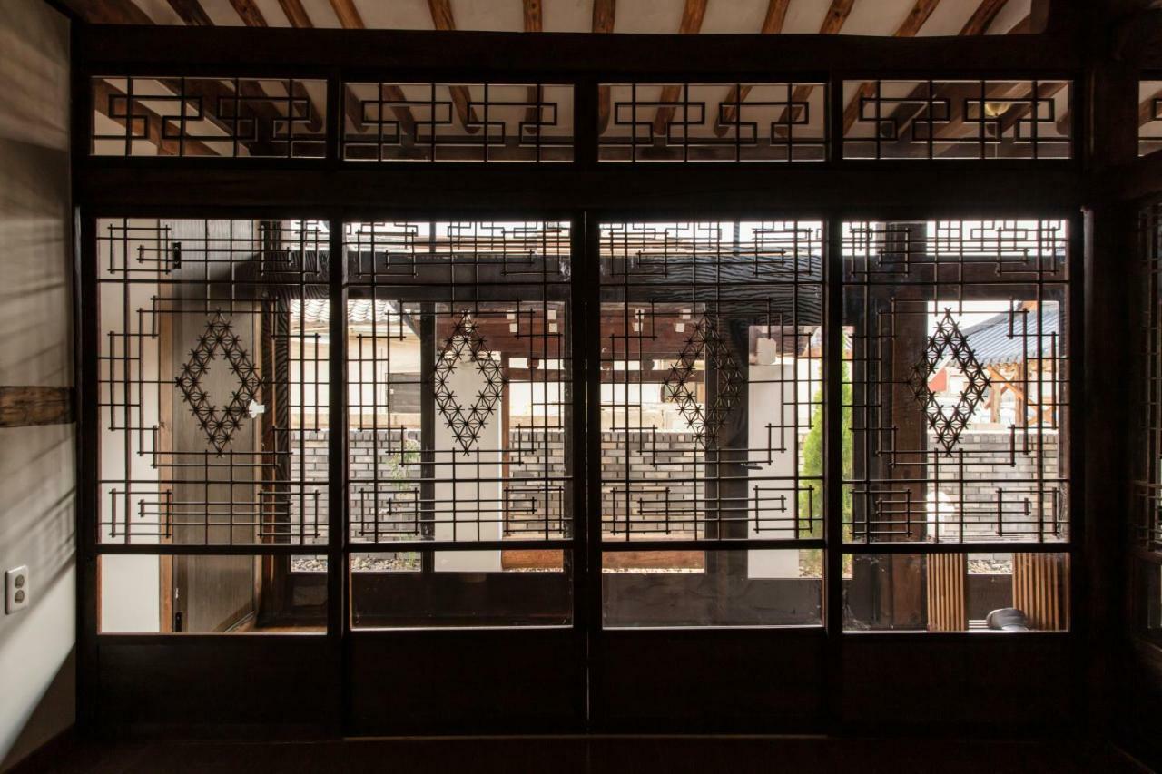Hyuhyudang Hotel Гиеонгджу Екстериор снимка